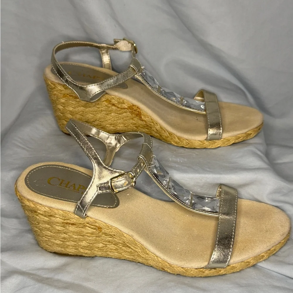 Chaps Gold Espadrille Wedge Sandals Rhinestone Strap Size 8.5